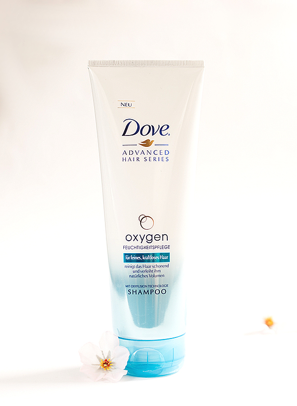 Oxygen Feuchtigkeitspflege Shampoo von Dove
