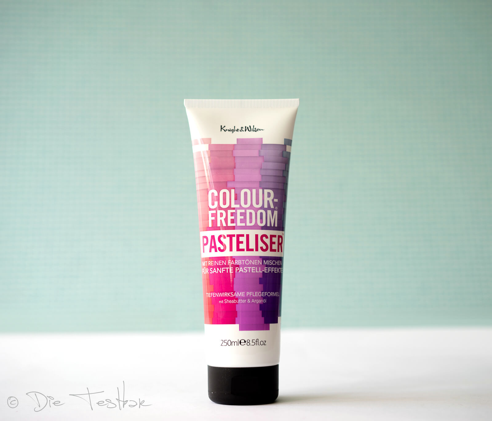 Colour-Freedom - Pasteliser