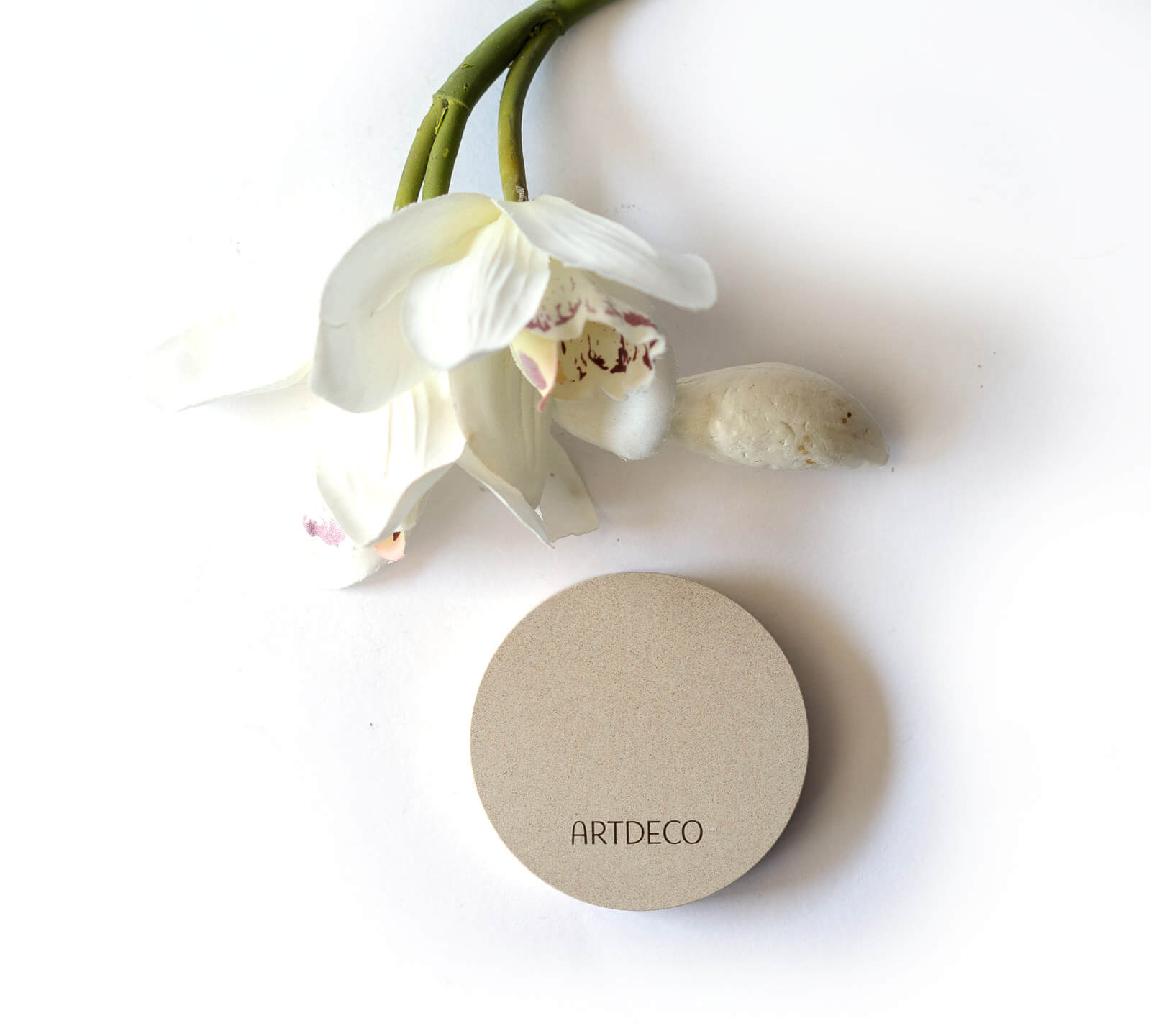 Wunderschönes und haltbares Sommer-Make-up mit Artdeco 3