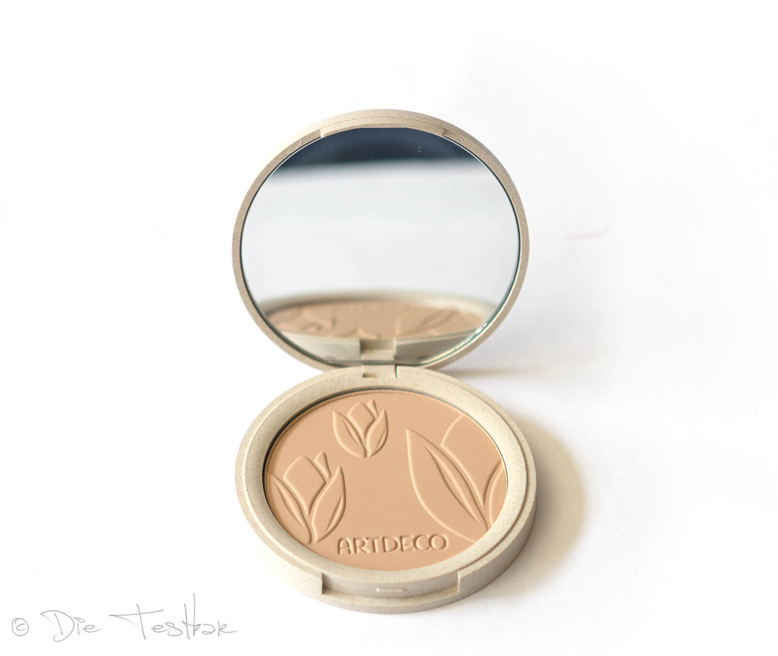 Wunderschönes und haltbares Sommer-Make-up mit Artdeco 8