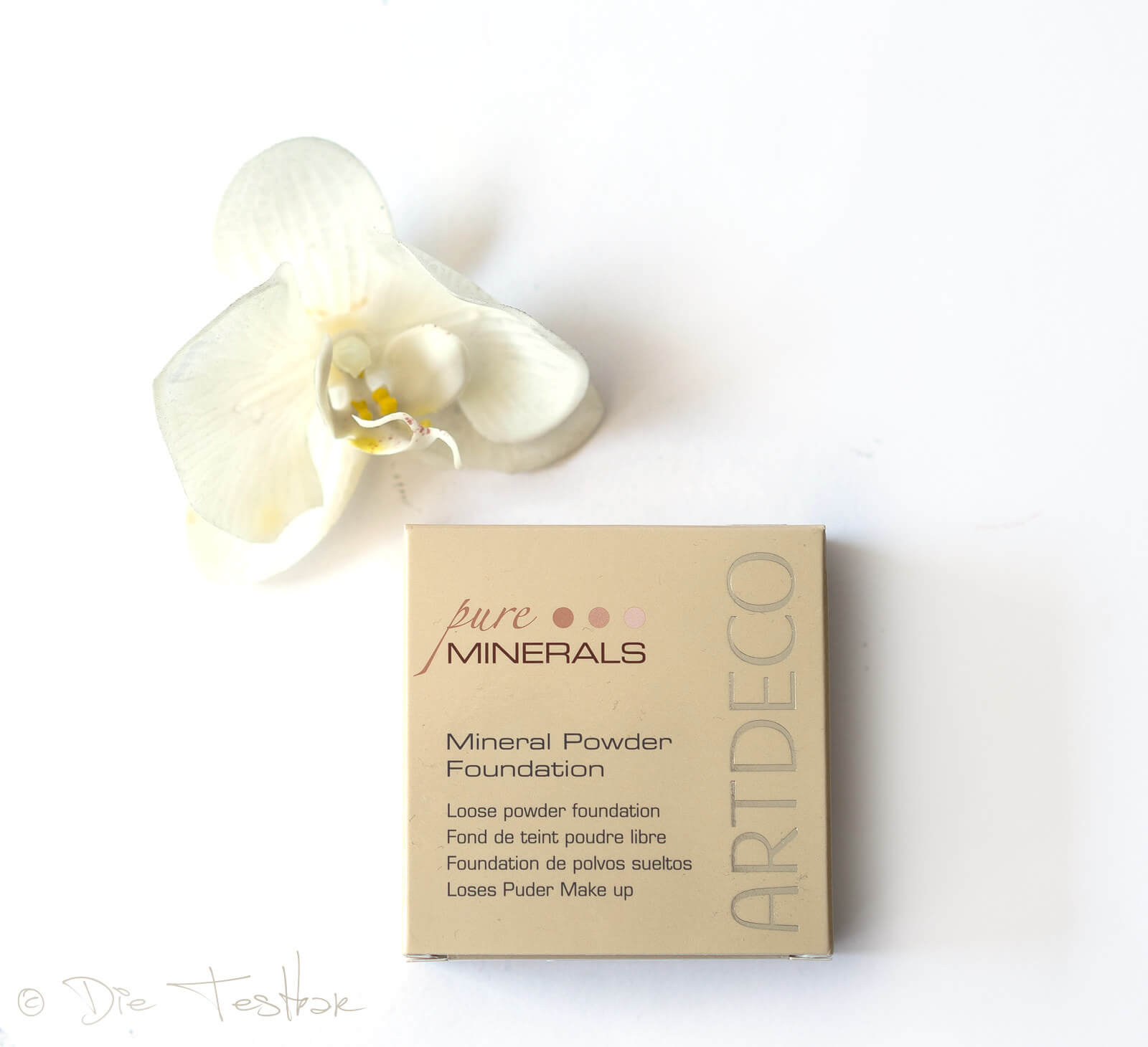 Wunderschönes und haltbares Sommer-Make-up mit Artdeco 11