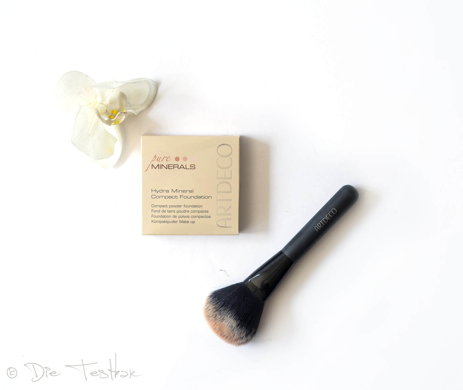 Wunderschönes und haltbares Sommer-Make-up mit Artdeco 2