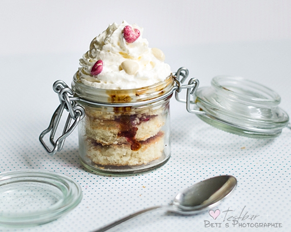 Cupcakes in a jar