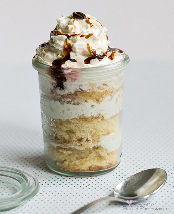 Cupcakes in a jar